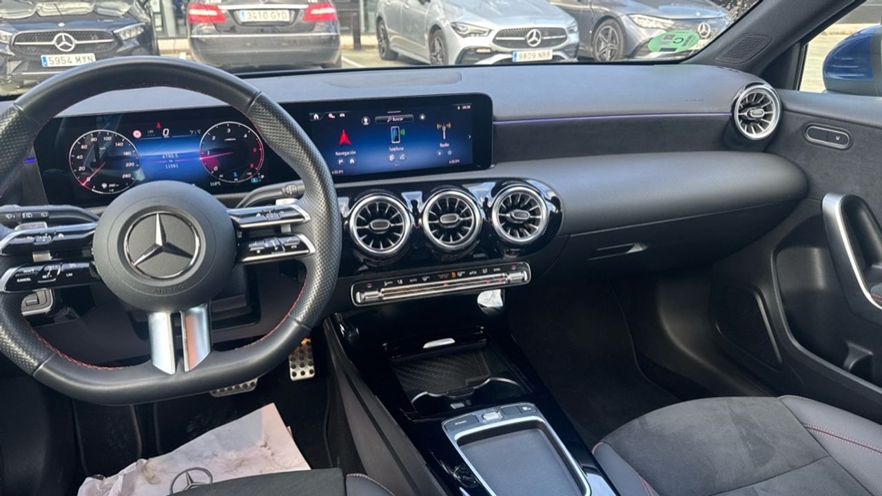 mercedes-clase-a-a-180-d-imagen-9
