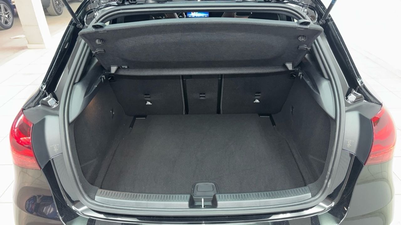 mercedes-clase-a-a-180-d-imagen-13