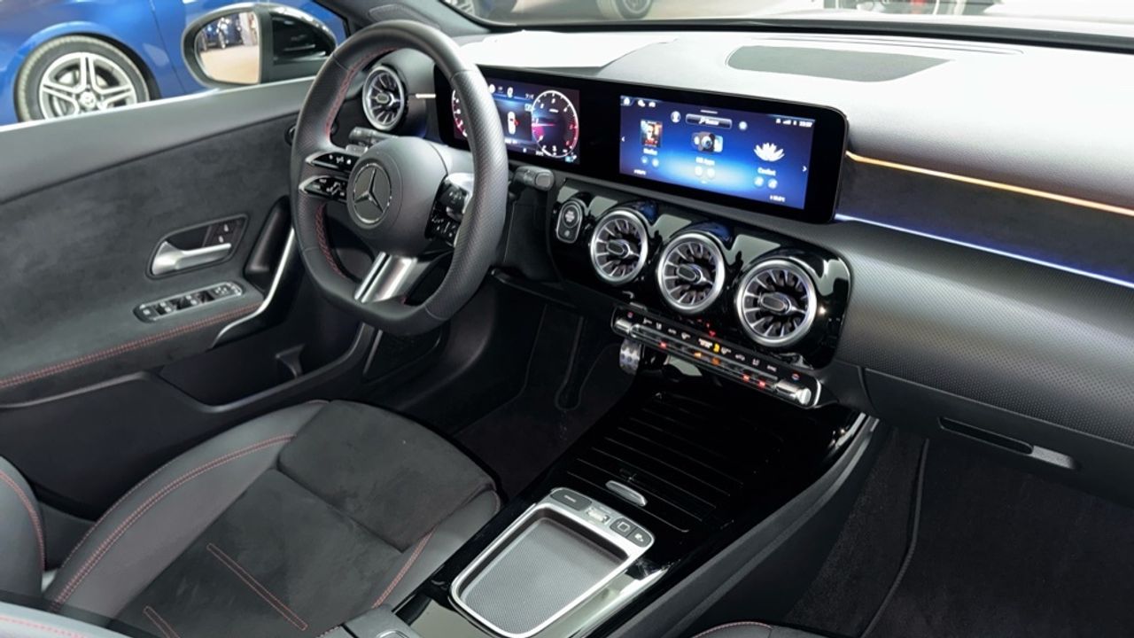 mercedes-clase-a-a-180-d-imagen-9