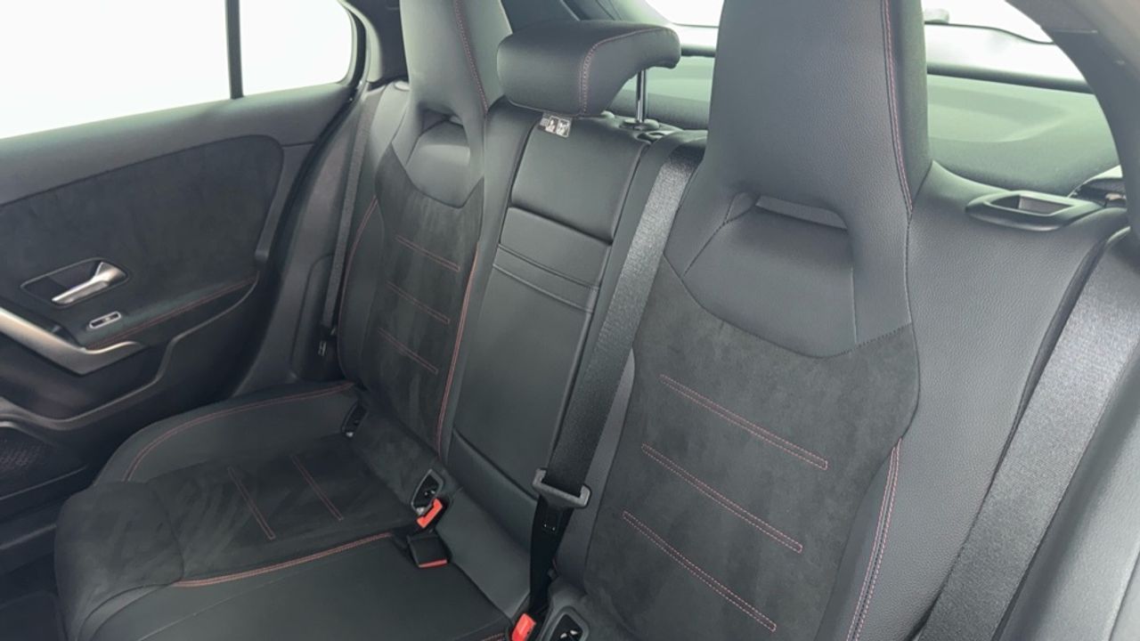 mercedes-clase-a-a-180-d-imagen-10