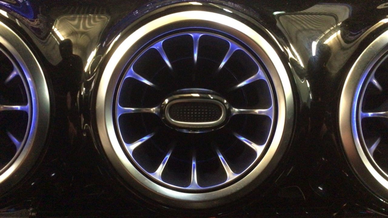 mercedes-clase-a-a-180-d-imagen-19