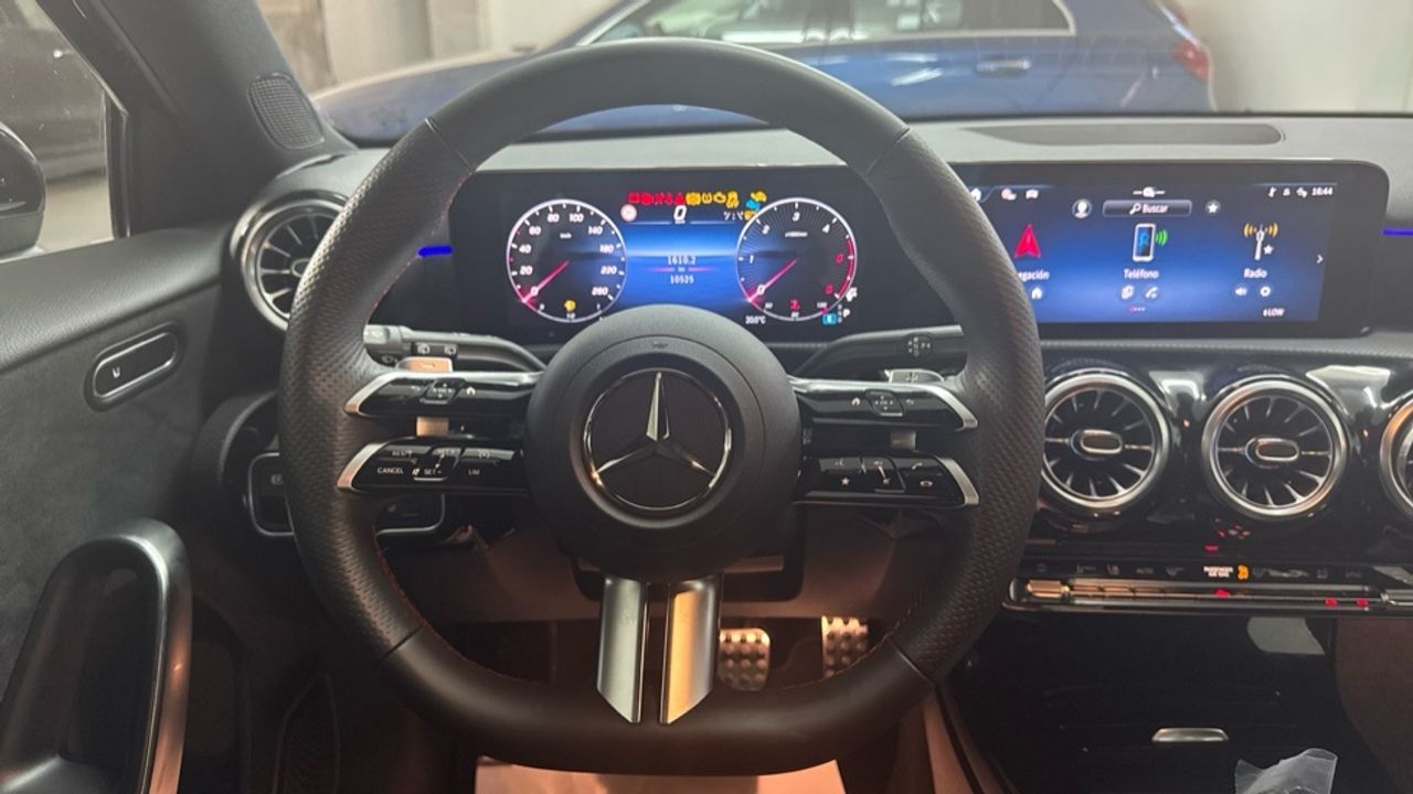 mercedes-clase-a-a-180-d-imagen-8