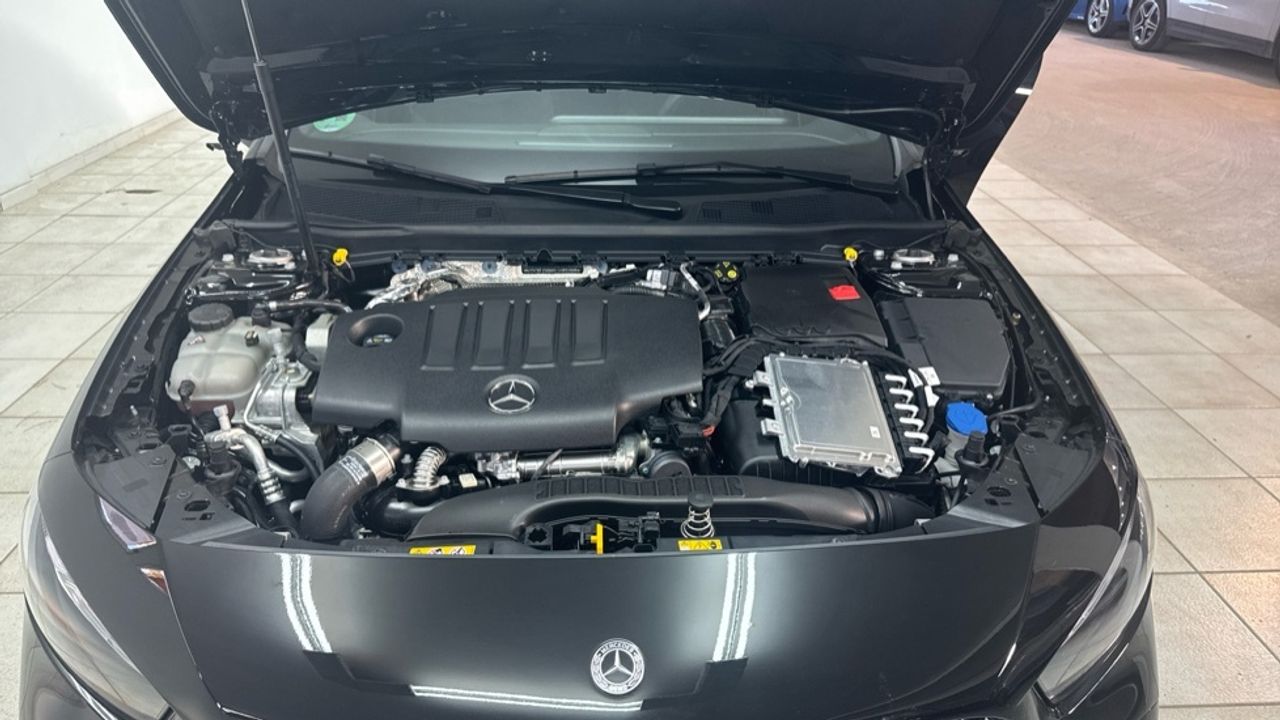 mercedes-clase-a-a-180-d-imagen-16