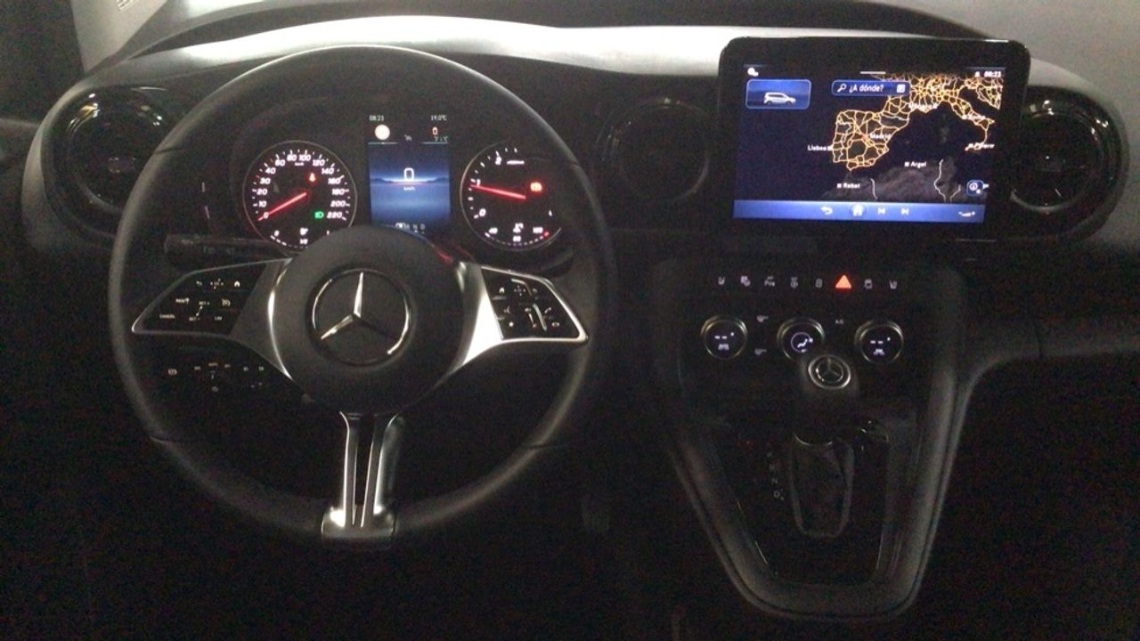 mercedes-clase-t-180-d-standard-imagen-8