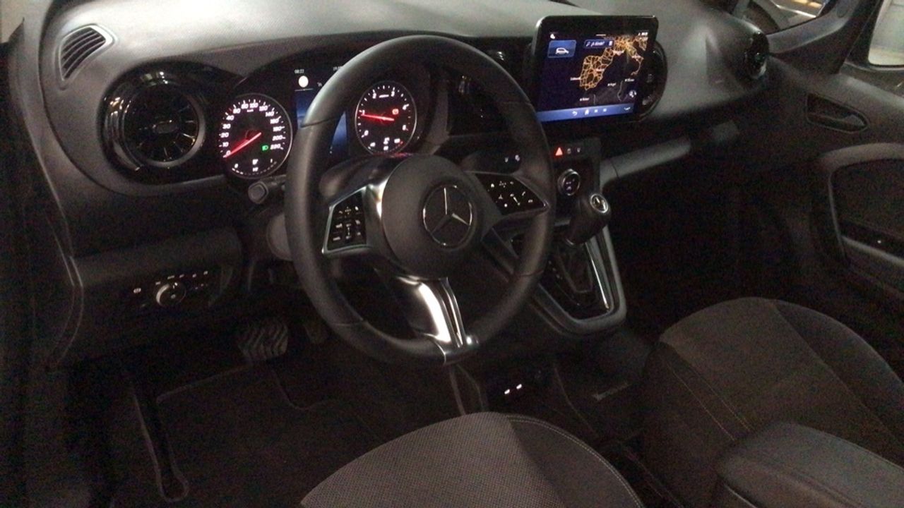 mercedes-clase-t-180-d-standard-imagen-5
