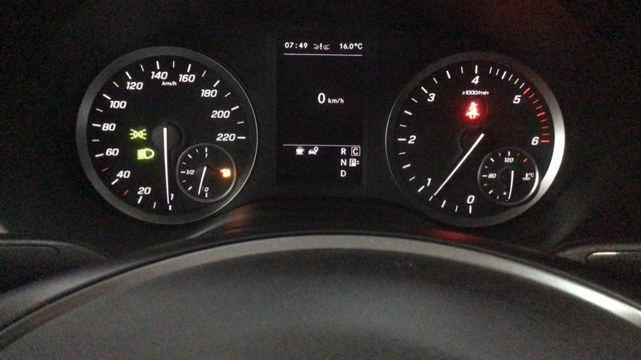 mercedes-vito-114-cdi-6t-base-rwd-largo-imagen-15