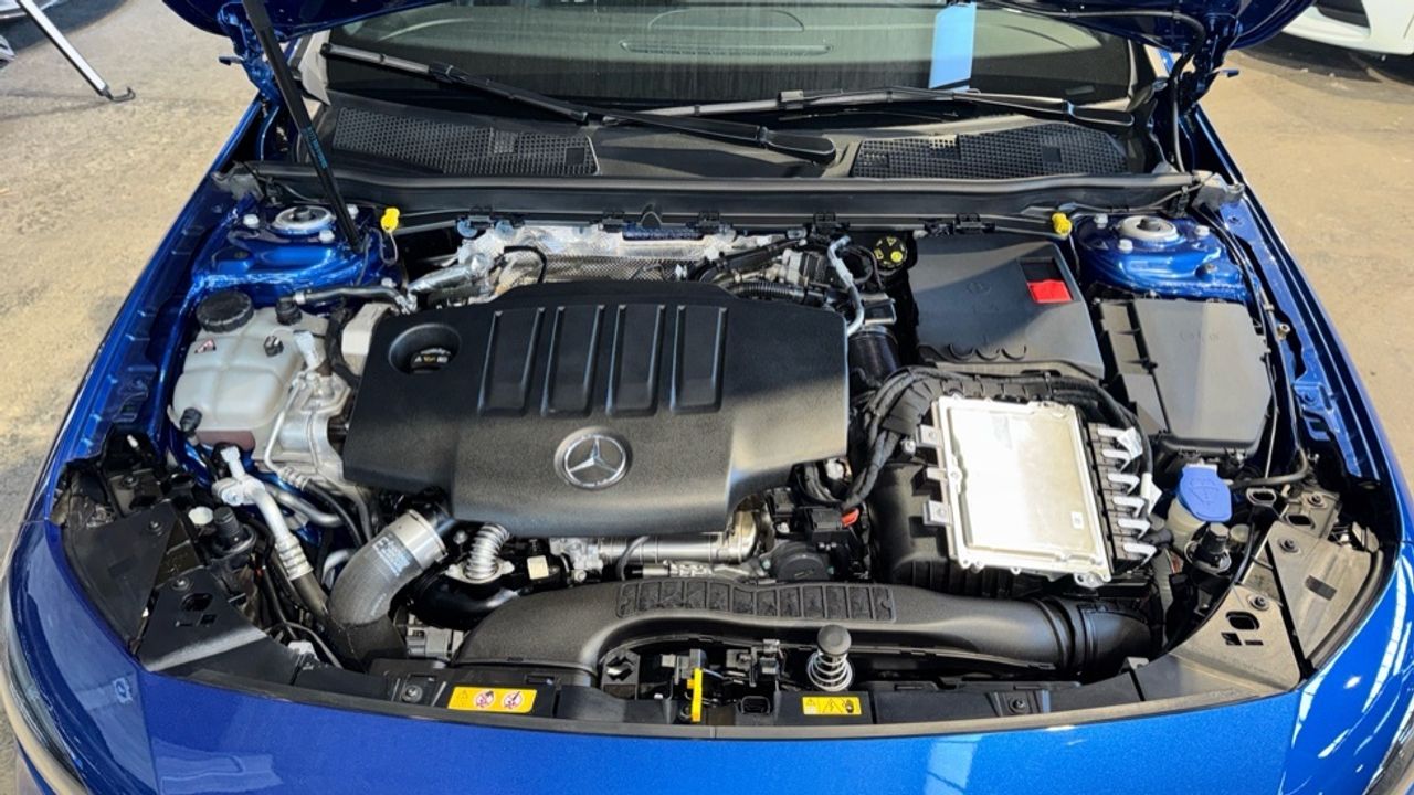 mercedes-clase-a-a-180-d-sedan-imagen-16