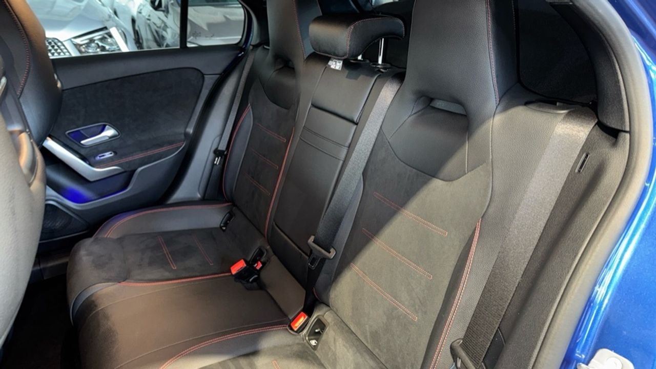 mercedes-clase-a-a-180-d-sedan-imagen-10