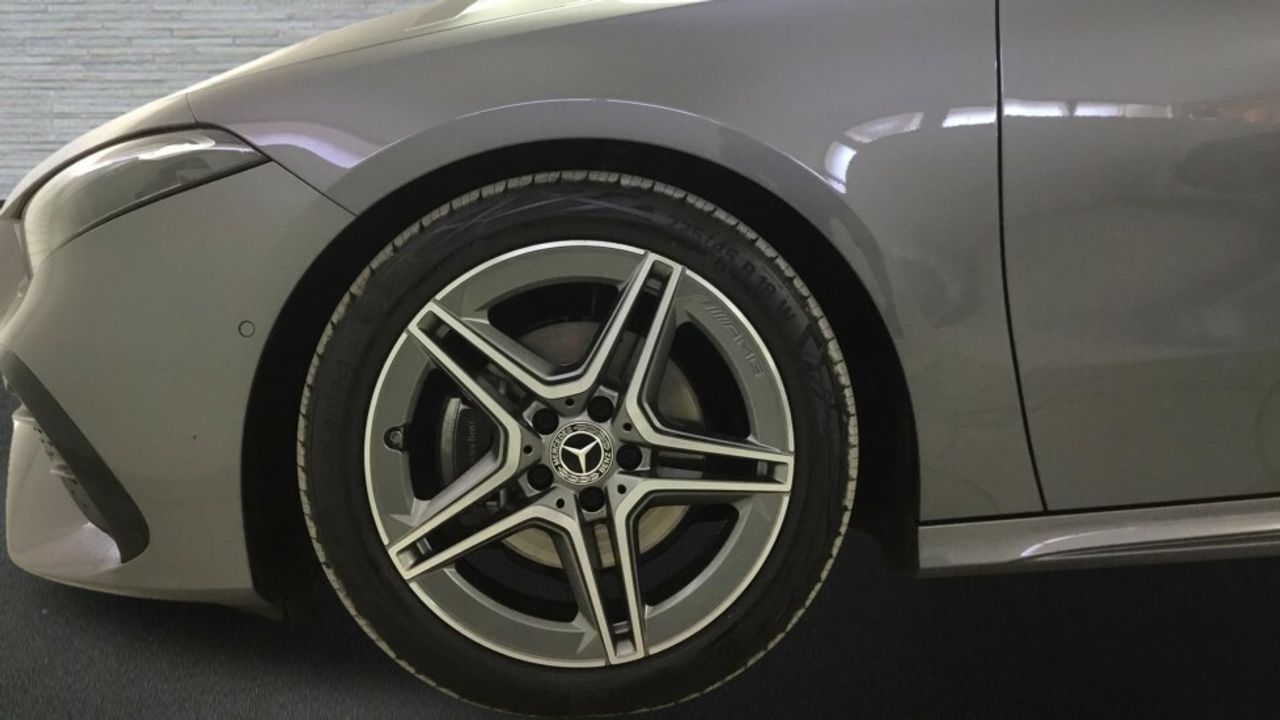 mercedes-clase-a-a-180-d-imagen-4