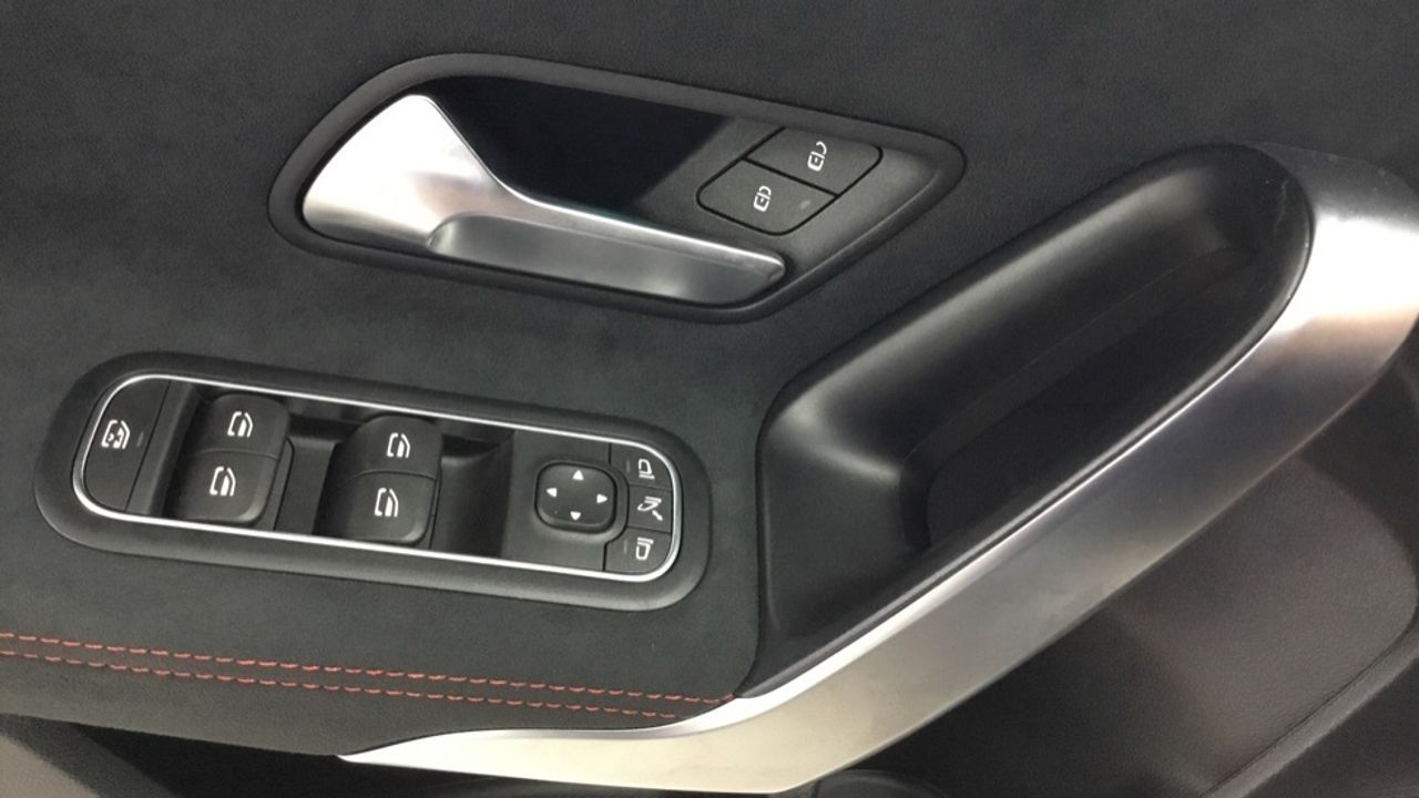 mercedes-clase-a-a-180-d-imagen-22