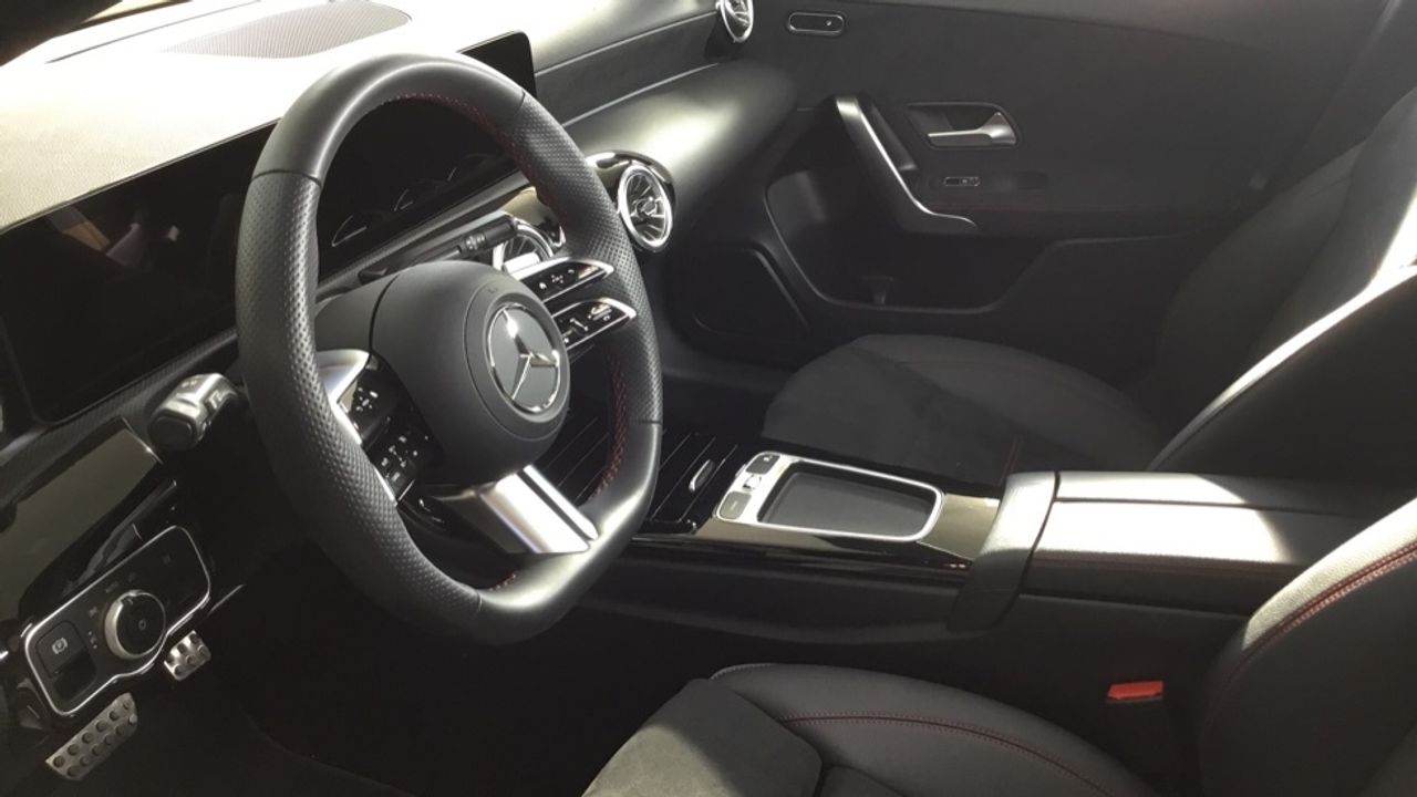 mercedes-clase-a-a-180-d-imagen-5