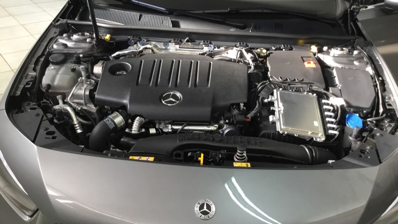 mercedes-clase-a-a-180-d-imagen-15