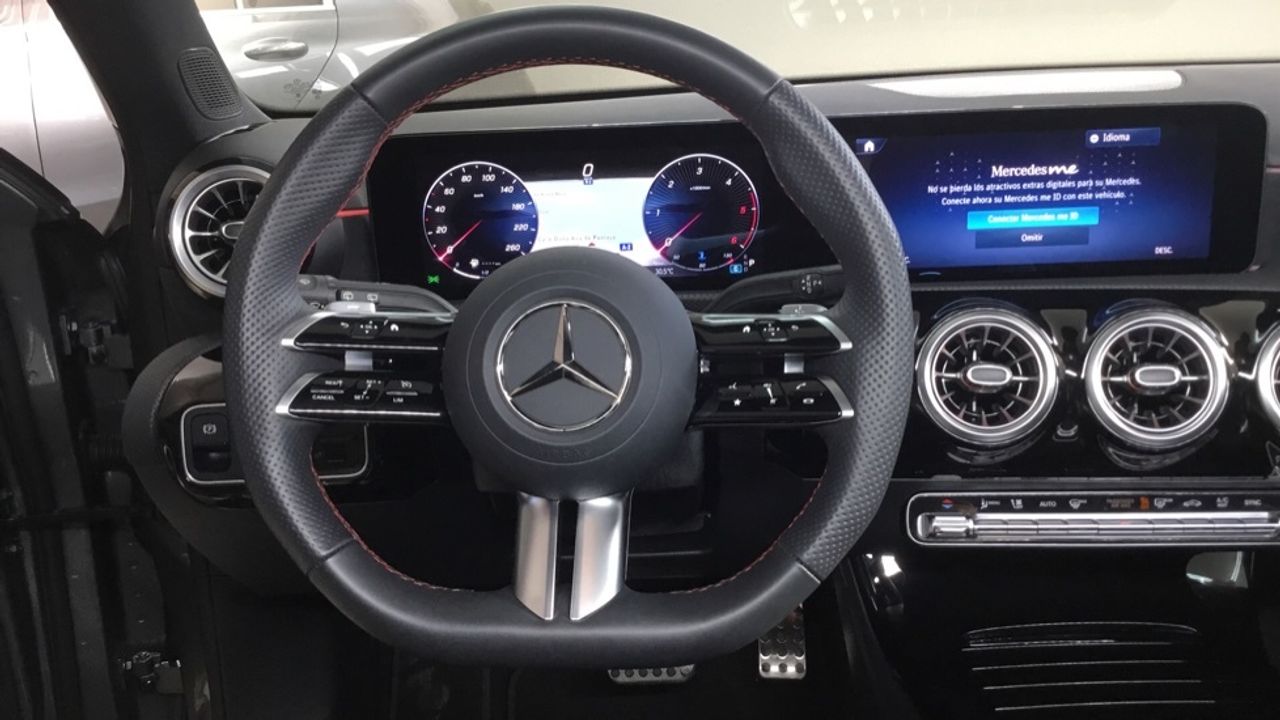 mercedes-clase-a-a-180-d-imagen-8