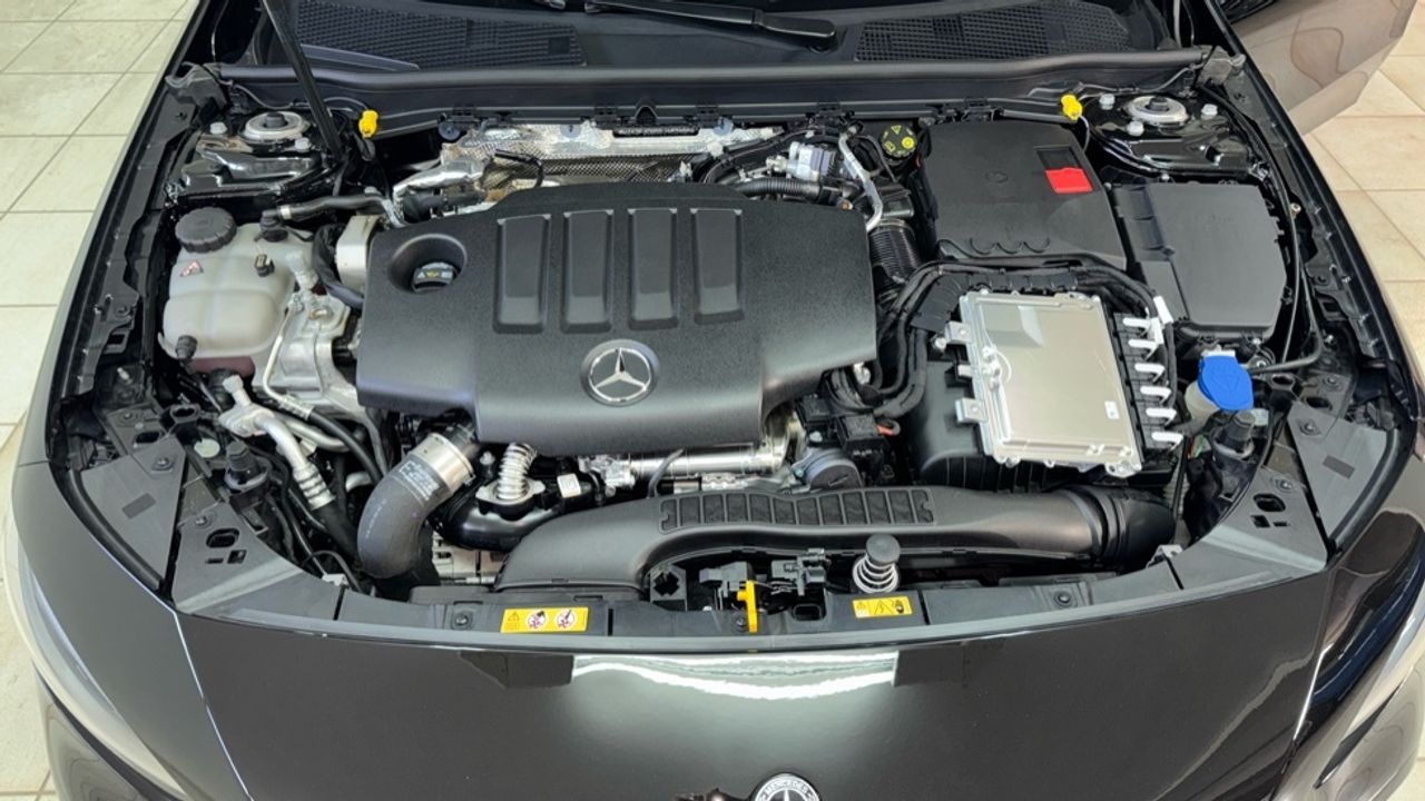 mercedes-clase-a-a-200-d-imagen-16