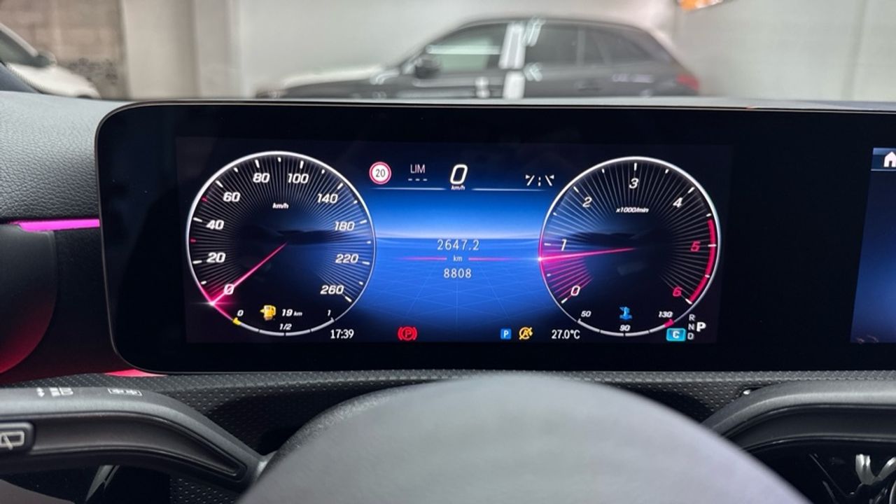 mercedes-clase-a-a-200-d-imagen-18