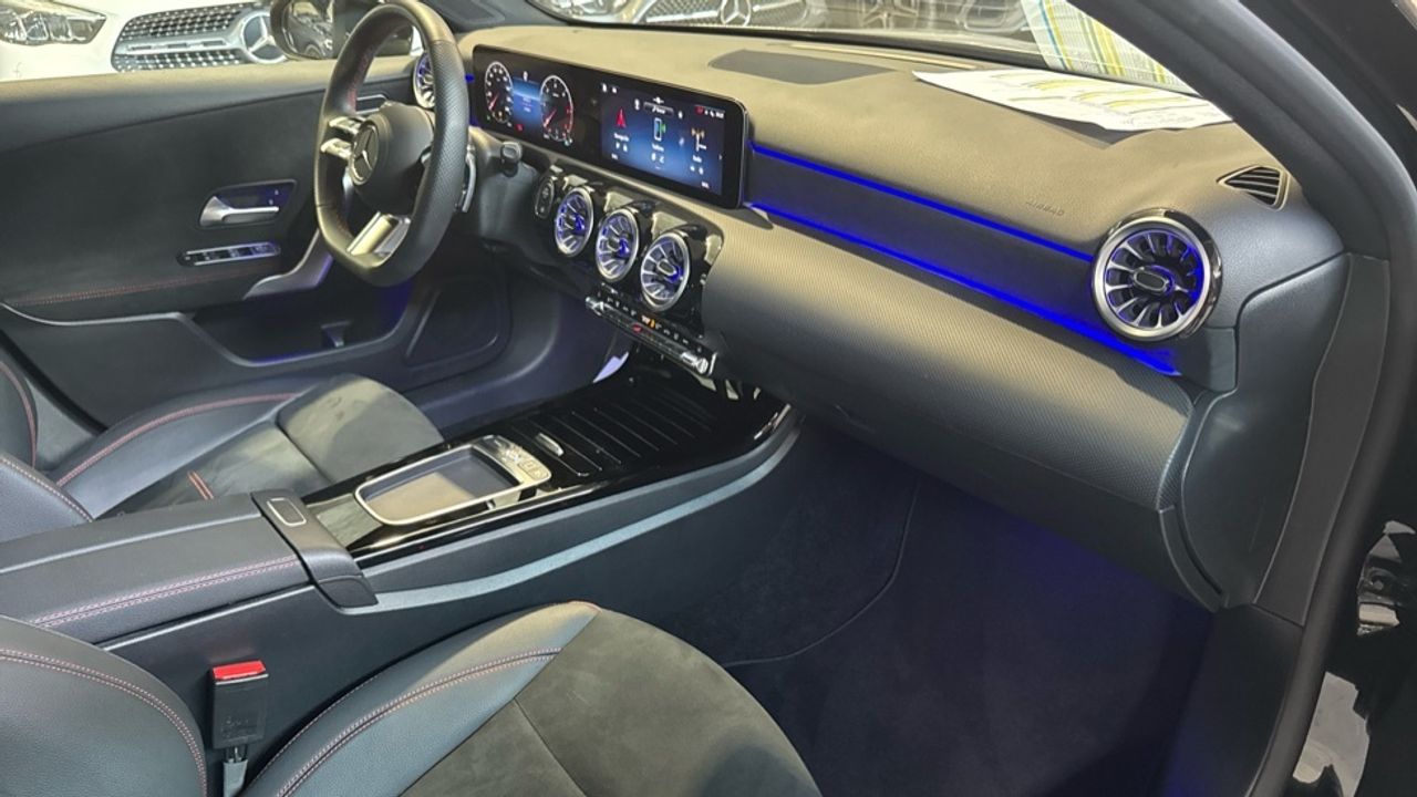 mercedes-clase-a-a-180-d-imagen-9