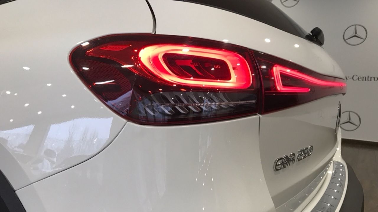 mercedes-eqa-eqa-250-imagen-23