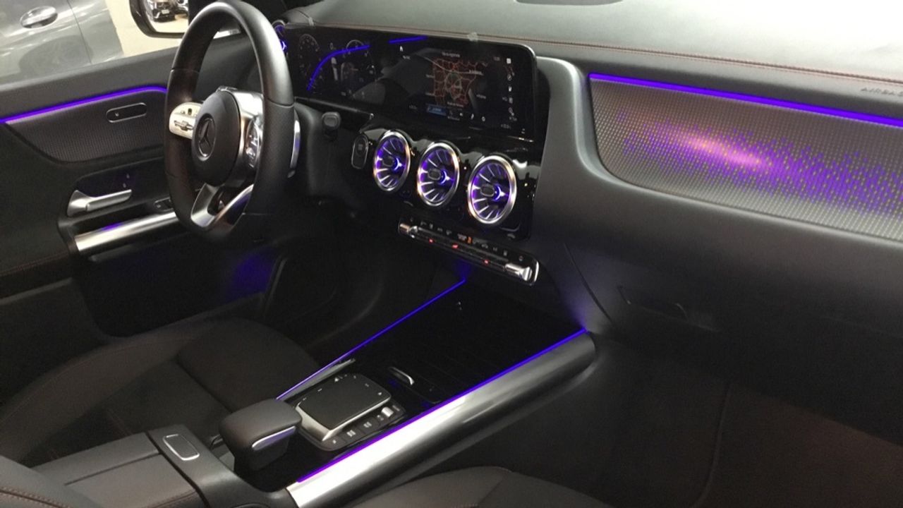 mercedes-eqa-eqa-250+-imagen-9