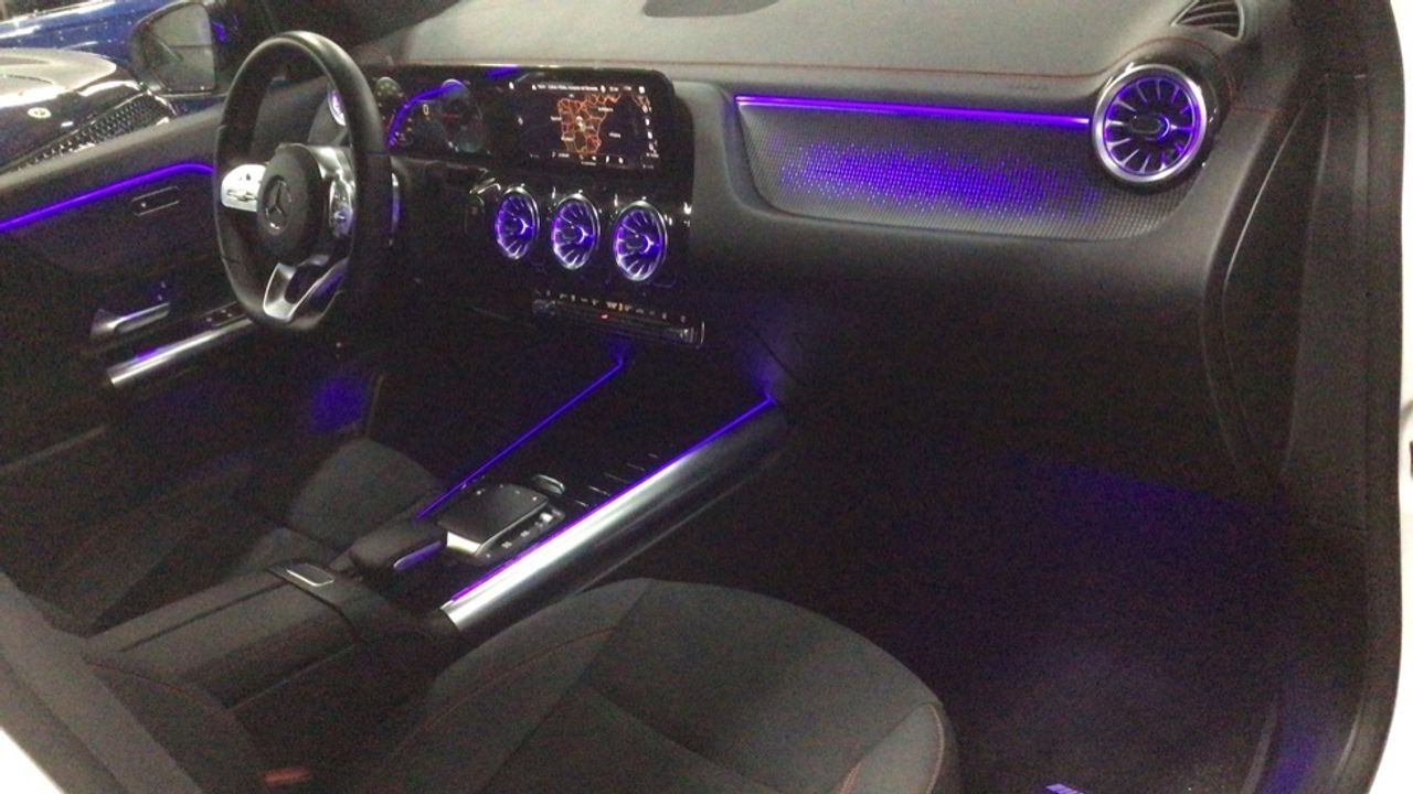 mercedes-eqa-eqa-250+-imagen-9