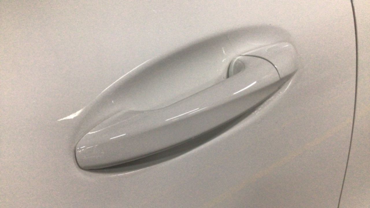 mercedes-eqa-eqa-250+-imagen-16