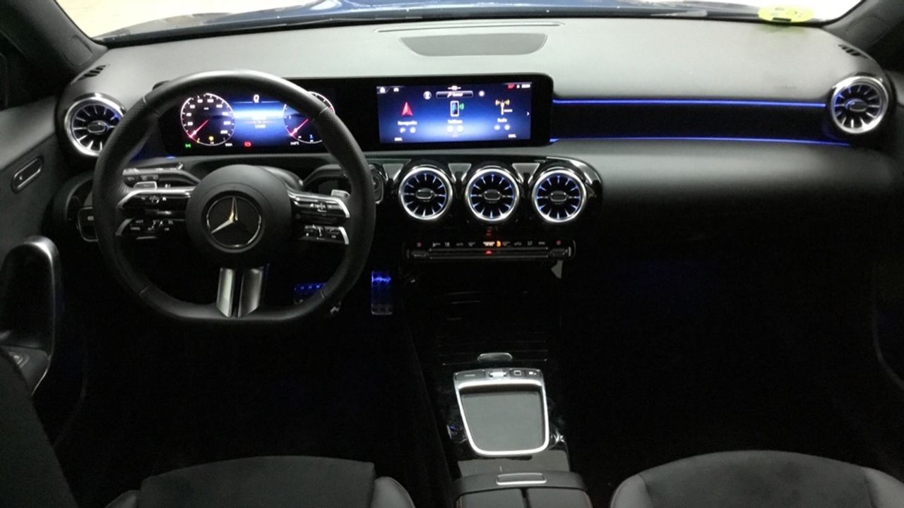 mercedes-clase-a-a-180-d-imagen-7