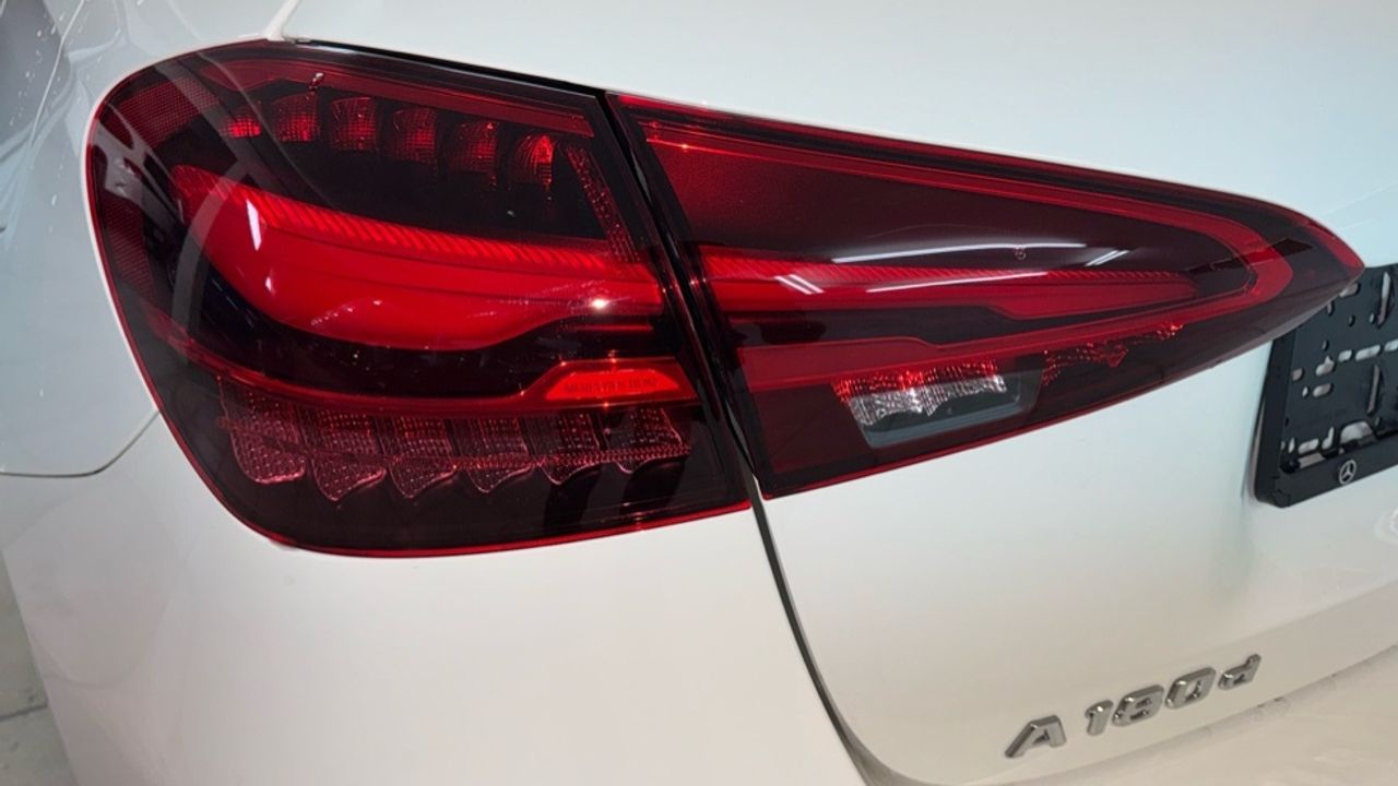 mercedes-clase-a-a-180-d-imagen-24