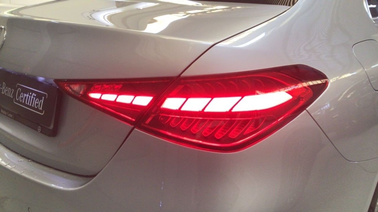 mercedes-clase-c-c-300-d-e-tecn-hib-eq-berlina-imagen-14