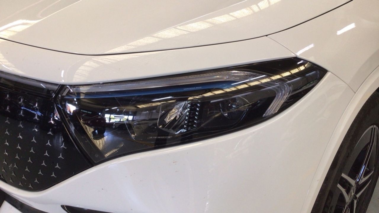 mercedes-eqa-eqa-250+-imagen-13