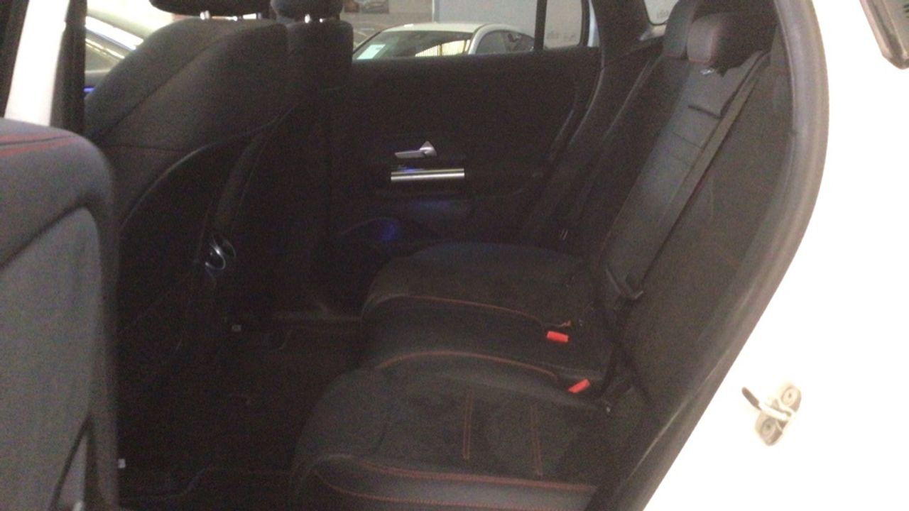 mercedes-eqa-eqa-250+-imagen-10