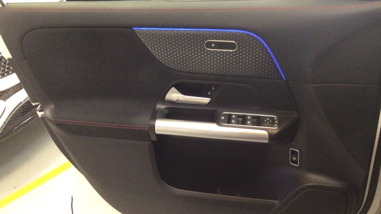 mercedes-eqa-eqa-250+-imagen-21