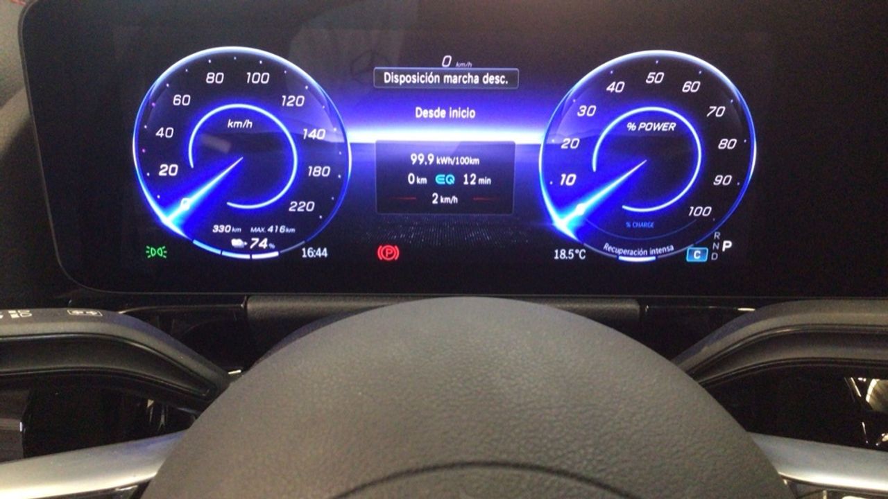 mercedes-eqa-eqa-250+-imagen-17