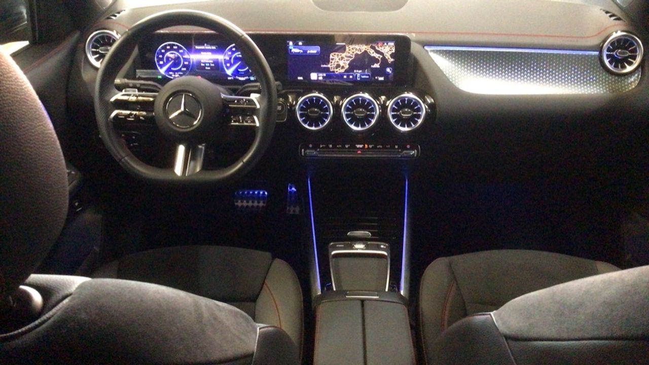 mercedes-eqa-eqa-250+-imagen-7