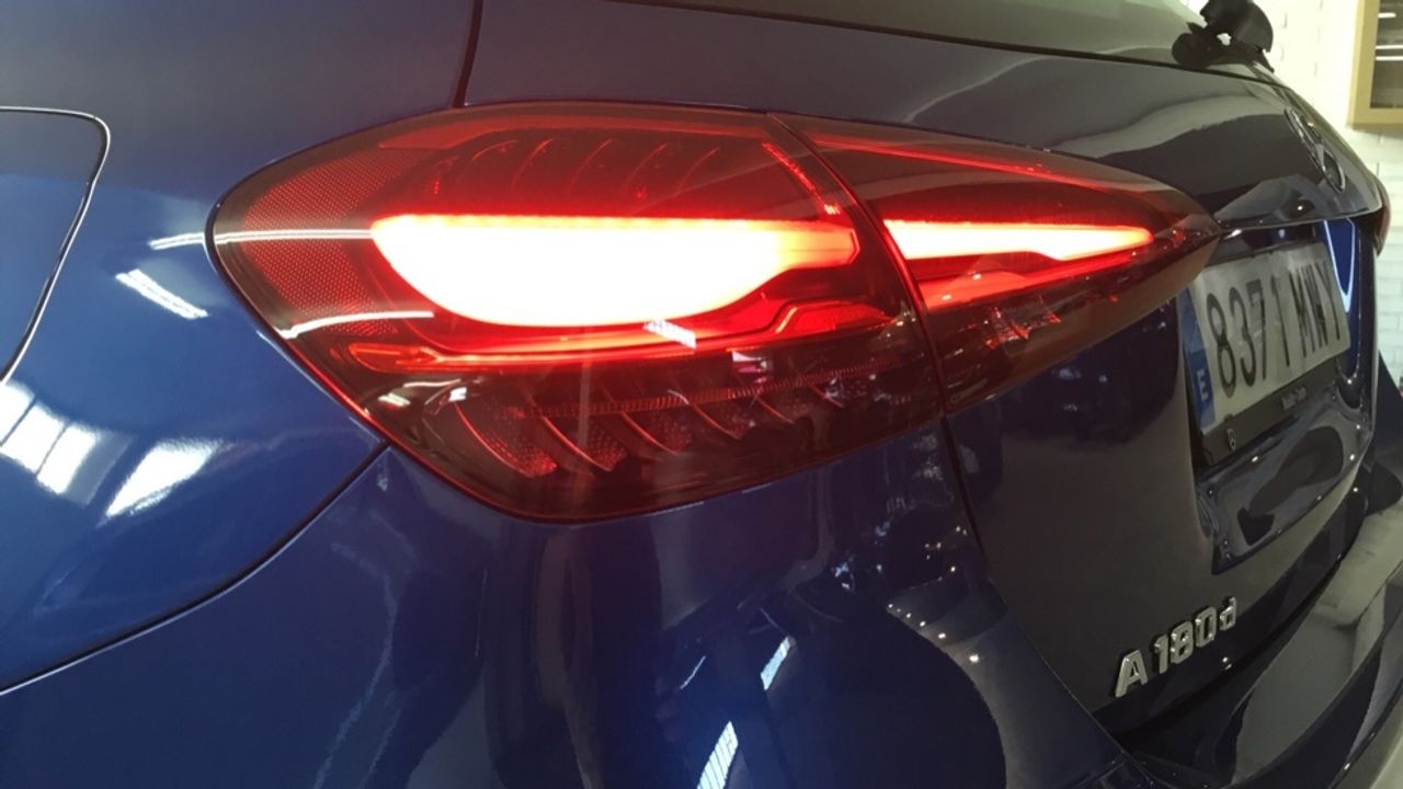 mercedes-clase-a-a-180-d-imagen-23