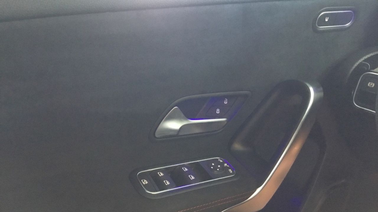 mercedes-clase-a-a-180-d-imagen-22