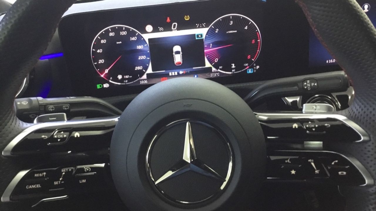 mercedes-clase-a-a-180-d-imagen-8