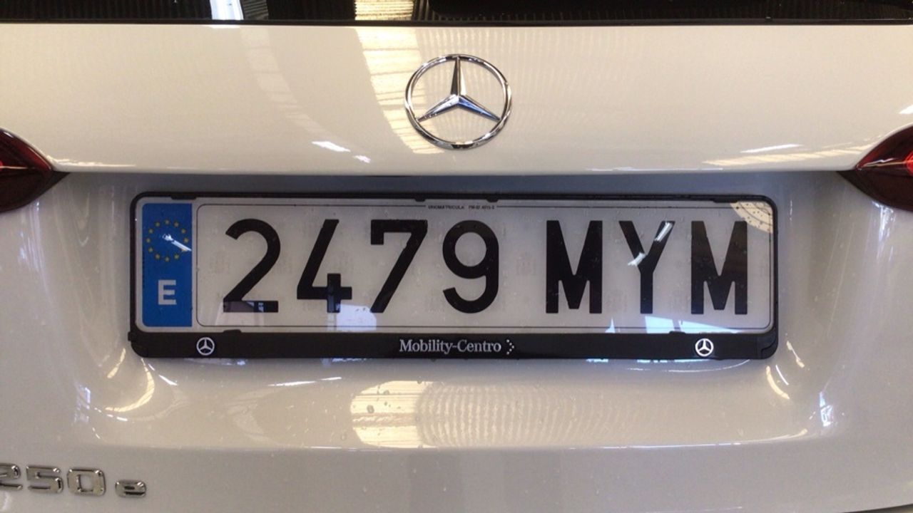 mercedes-clase-a-a-250-e-imagen-24