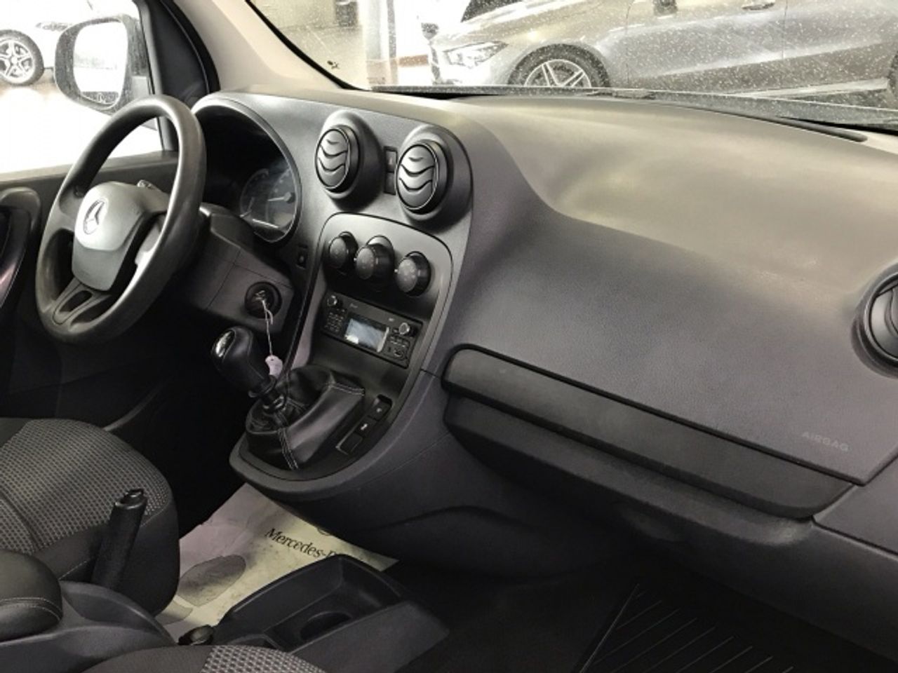 mercedes-citan-111-cdi-largo-combi-imagen-7