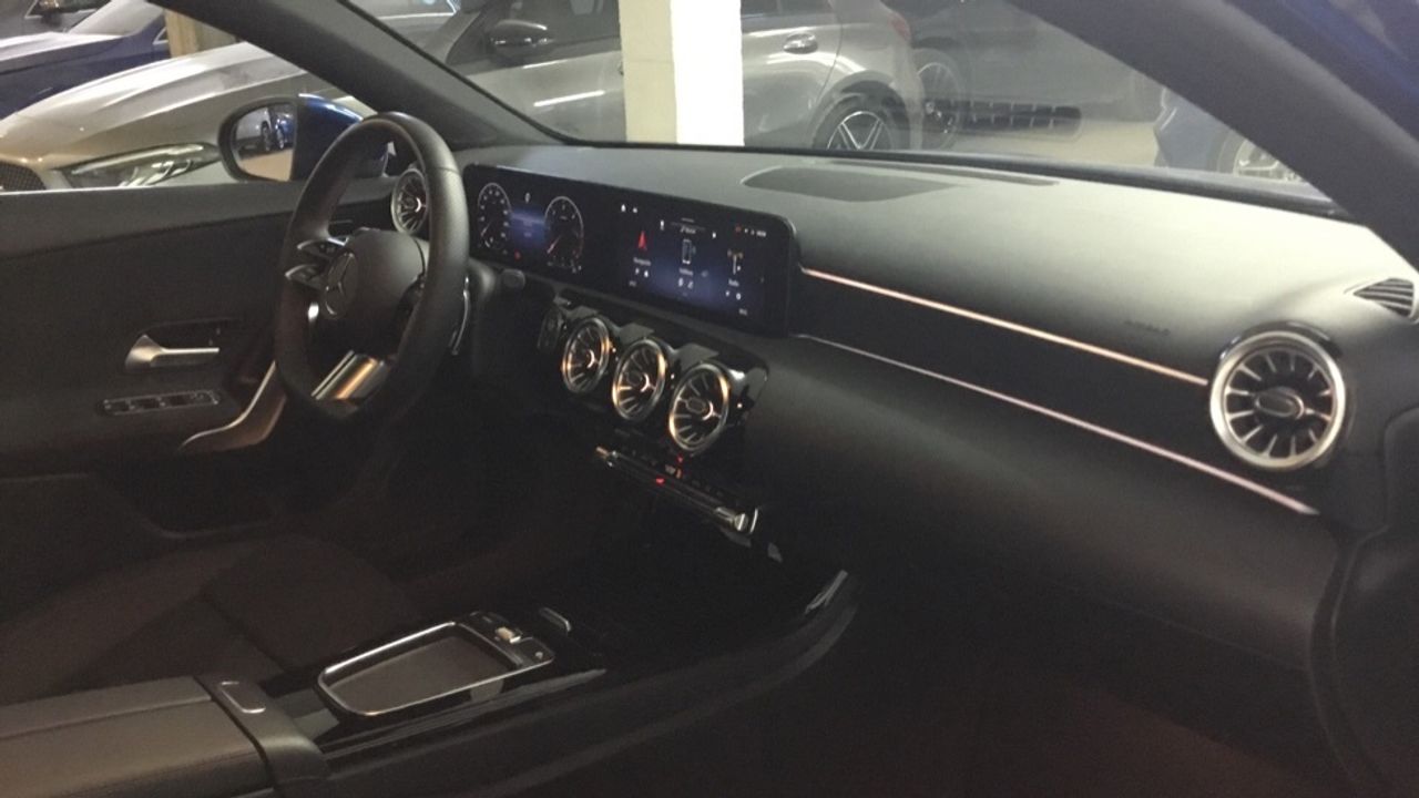 mercedes-clase-a-a-200-d-imagen-9