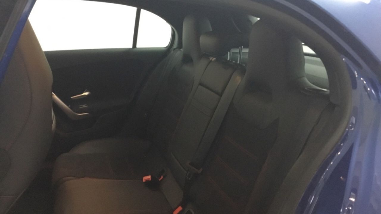 mercedes-clase-a-a-200-d-imagen-10