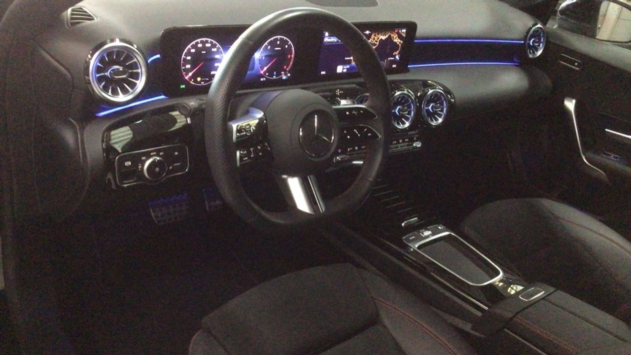 mercedes-clase-a-a-200-d-imagen-5