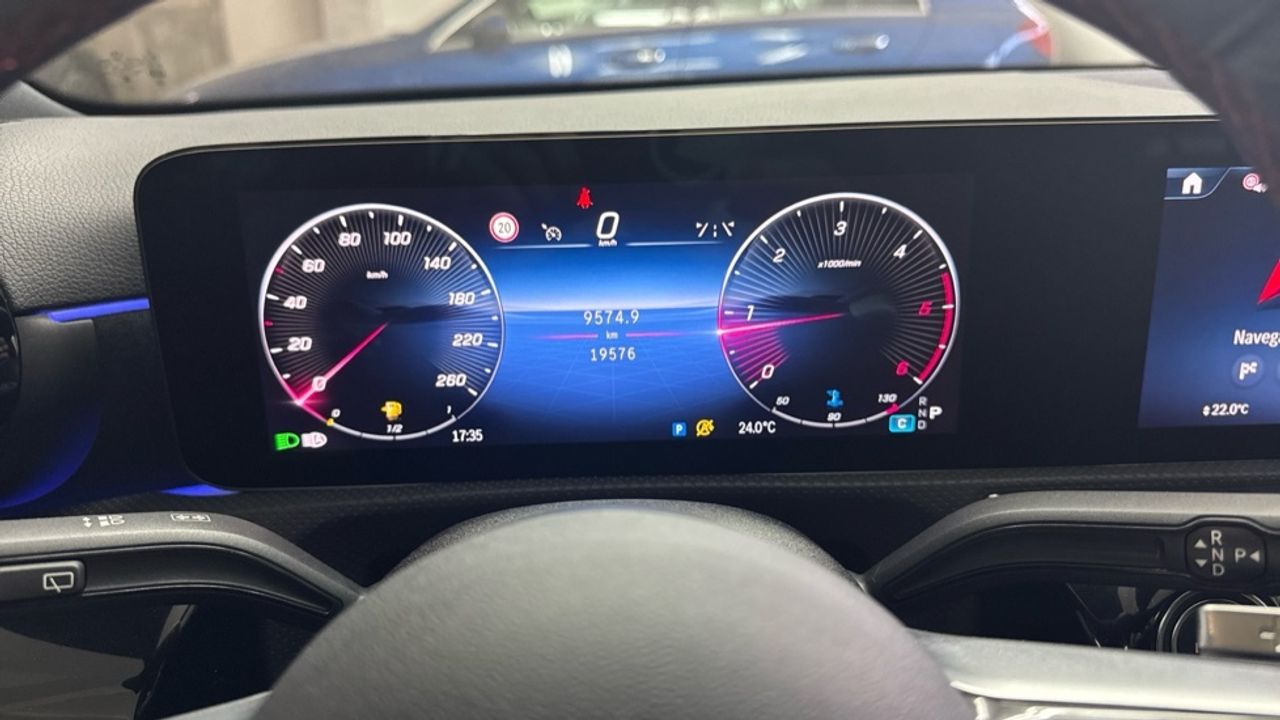 mercedes-clase-a-a-200-d-imagen-18