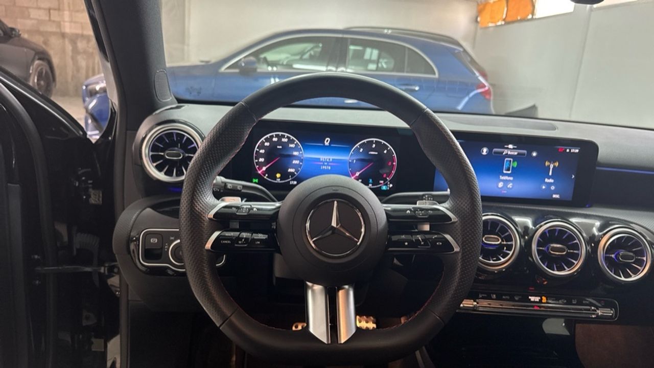 mercedes-clase-a-a-200-d-imagen-8