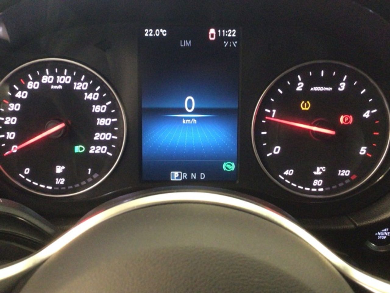 mercedes-clase-t-180-d-standard-style-imagen-15