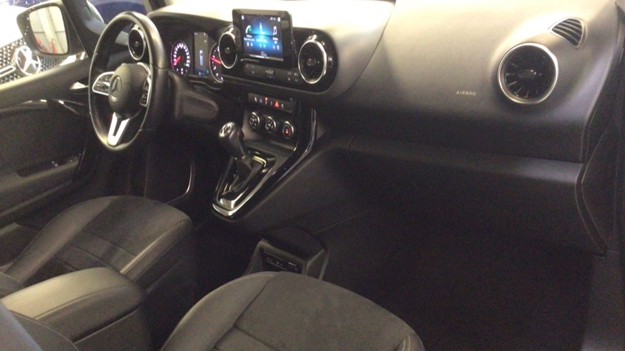 mercedes-clase-t-180-d-standard-style-imagen-9