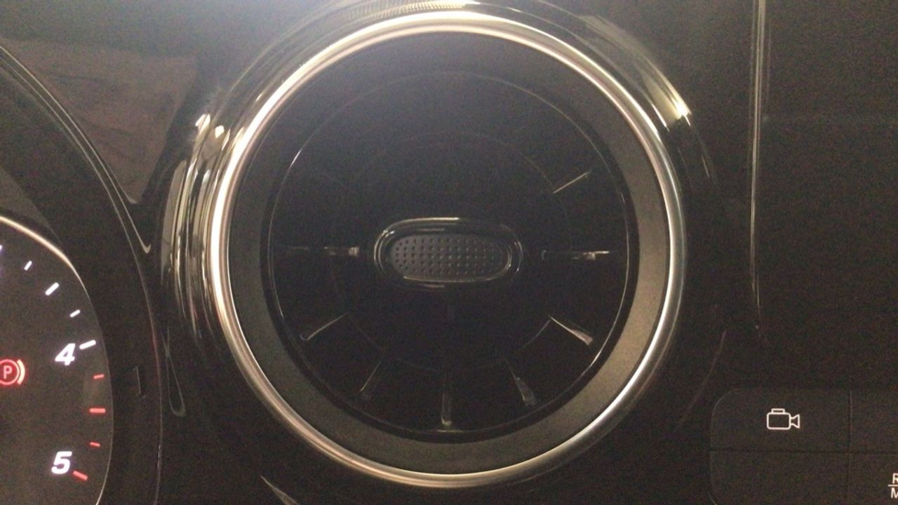 mercedes-clase-t-180-d-standard-style-imagen-17