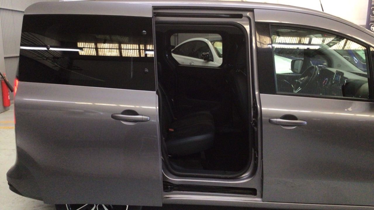 mercedes-clase-t-180-d-standard-style-imagen-23