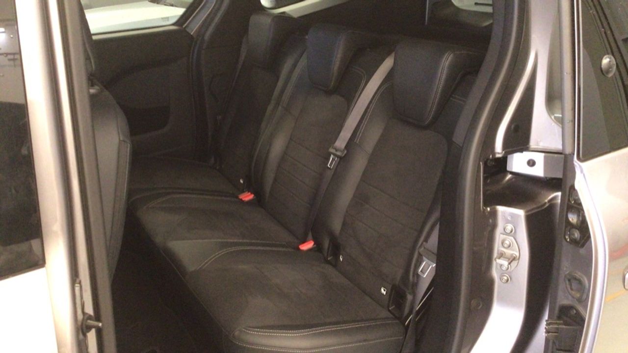 mercedes-clase-t-180-d-standard-style-imagen-22