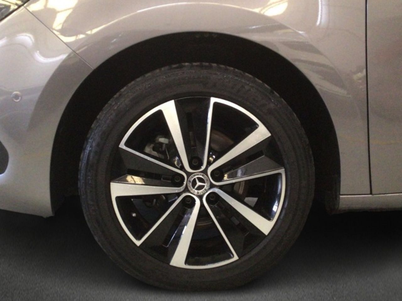mercedes-clase-t-180-d-standard-style-imagen-4