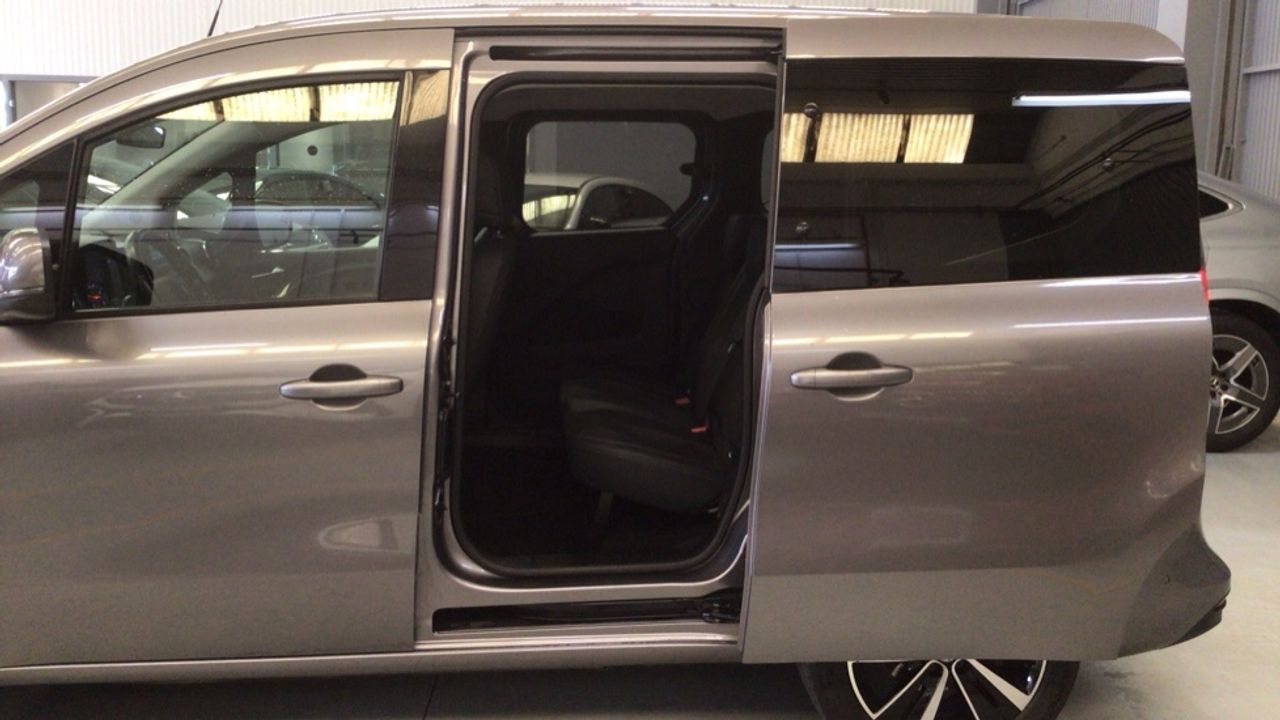 mercedes-clase-t-180-d-standard-style-imagen-21