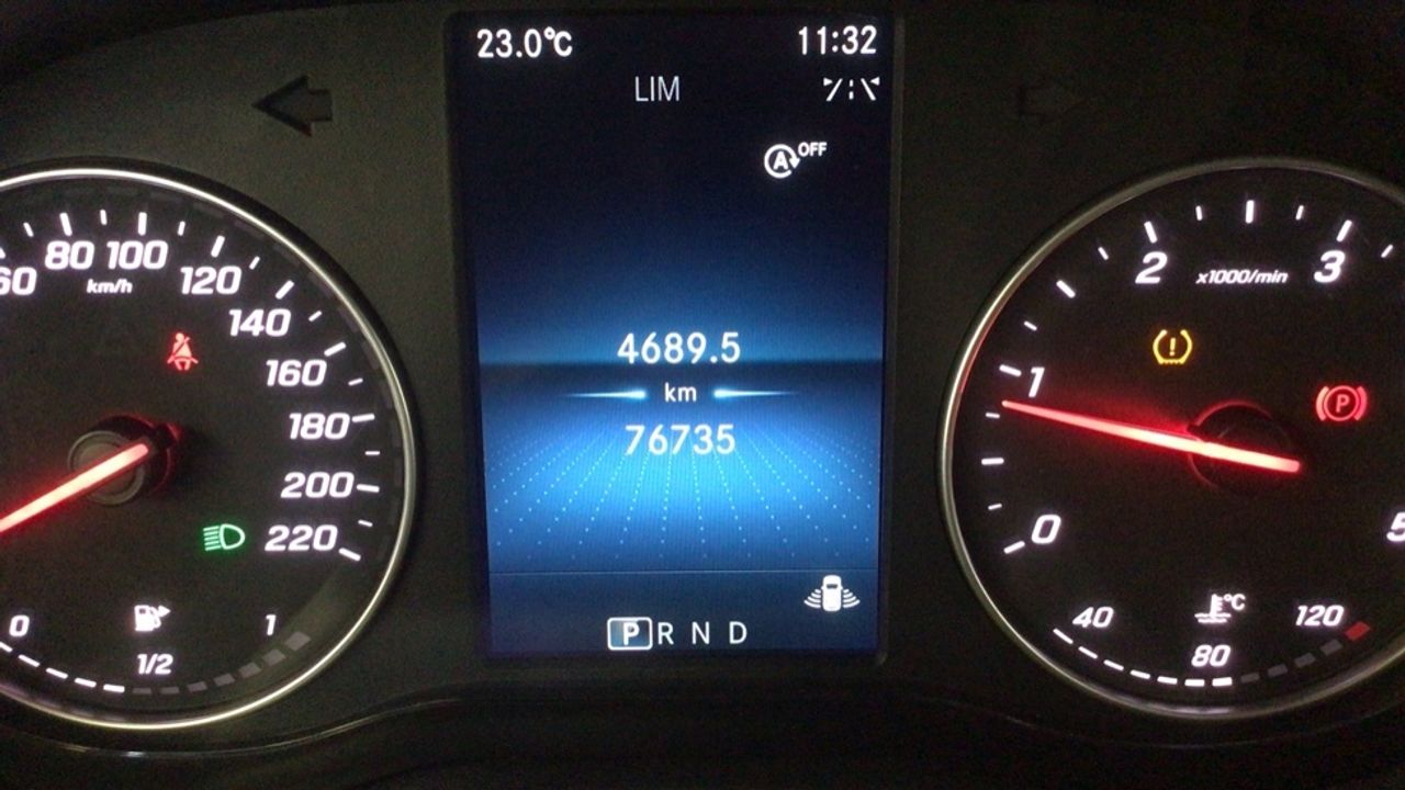 mercedes-clase-t-180-d-standard-style-imagen-31